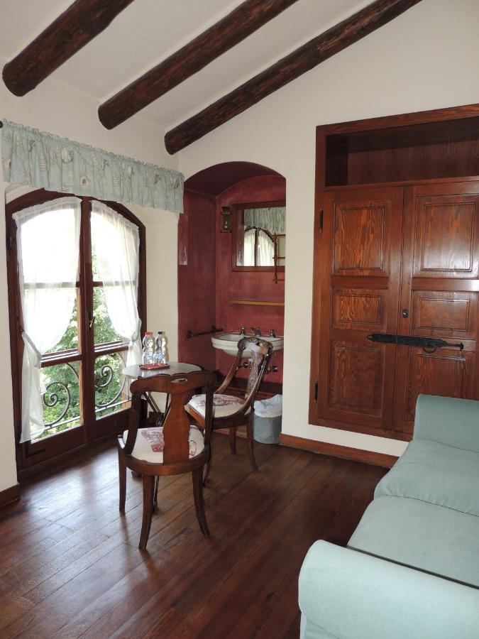 The Golf Club Guest House Менаджо Экстерьер фото